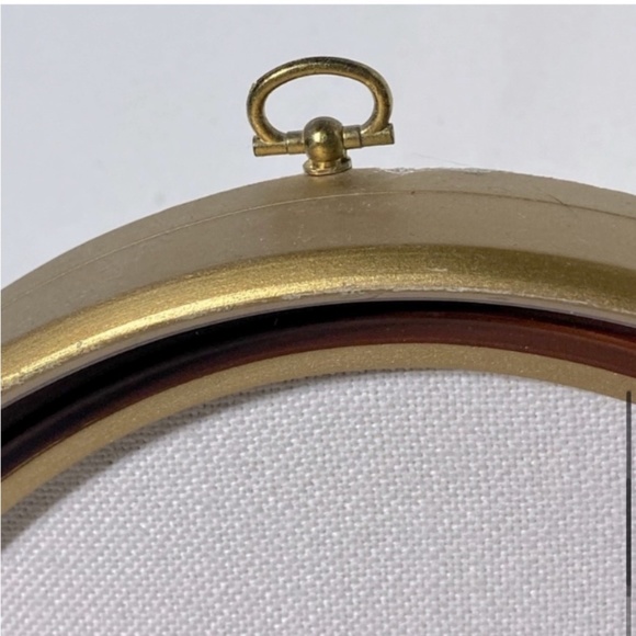 Vintage Hummel Crewel Oval Framed Embroidery Handmade Completed Wall Decor - Picture 8 of 13